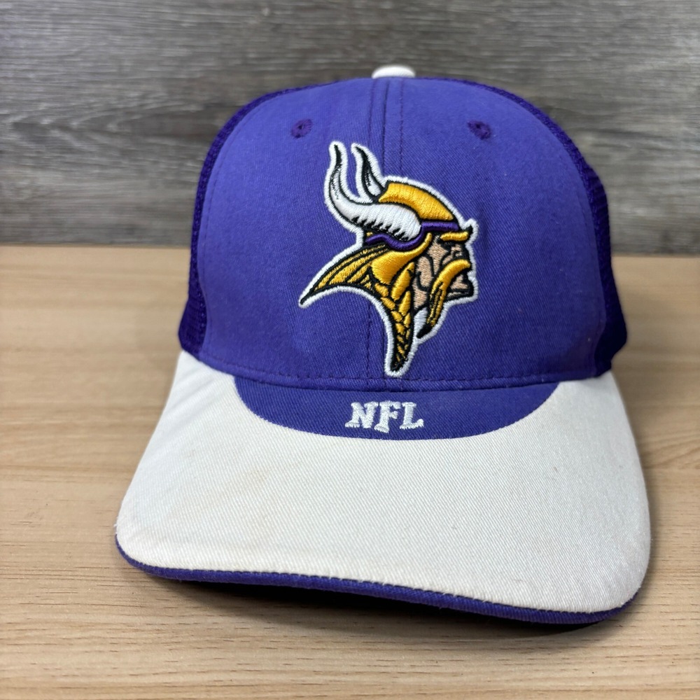 Vintage Minnesota Vikings Hat Cap Strap Back Purple NFL Football
